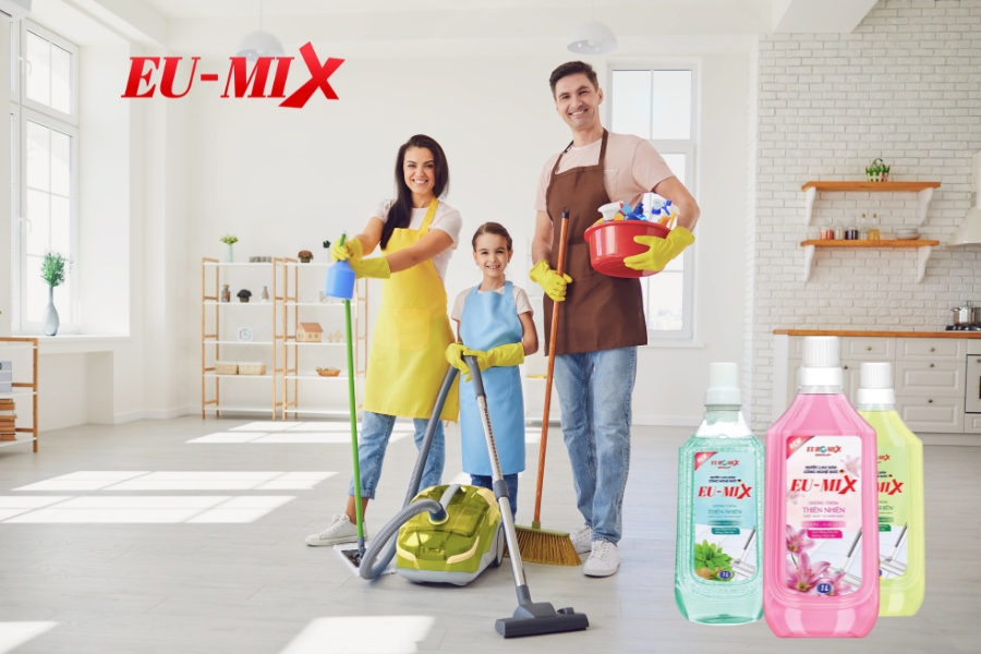 Kinh Nghiệm Chọn Mua Nước Lau Sàn Đuổi Côn Trùng Hiệu Quả