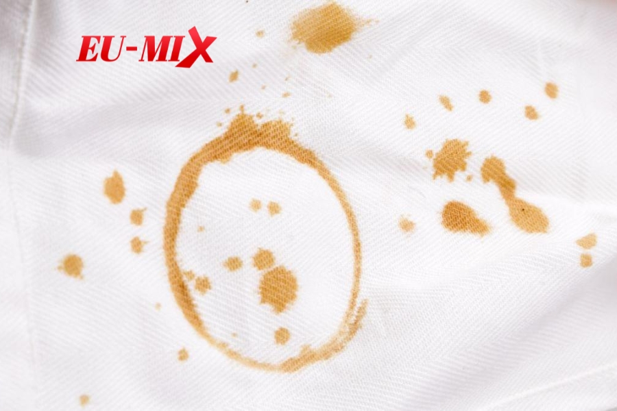 Mẹo Giặt Áo Dính Cafe Hiệu Quả Nhất Ai Cũng Làm Được